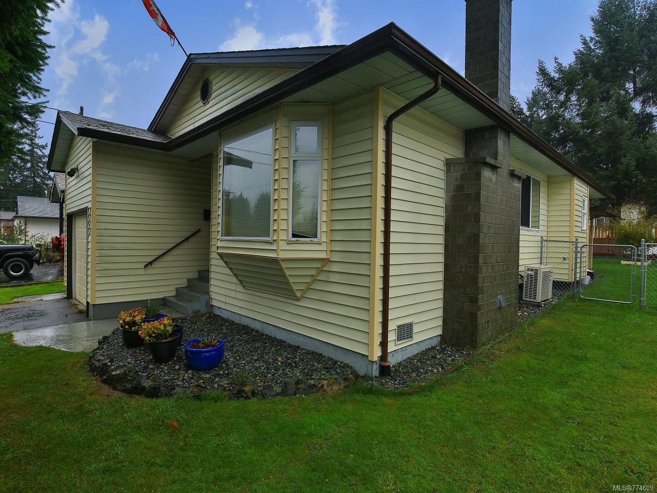 2542 Rosstown Rd, Nanaimo Vancouver Island and Nanaimo Real Estate