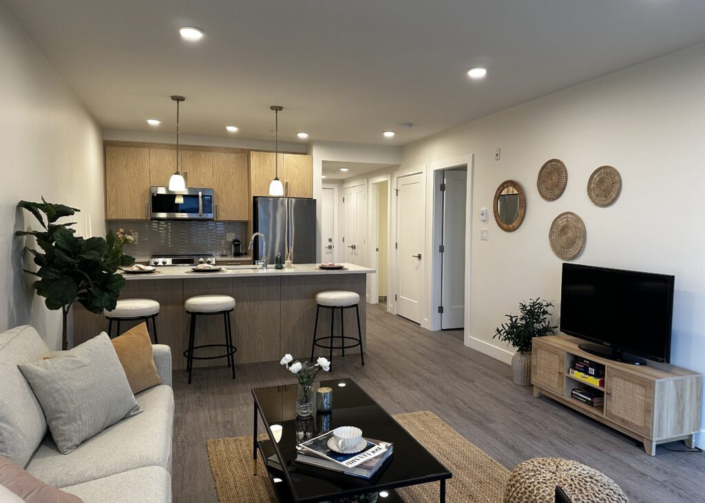 206-135 Haliburton St. - MLS Listing in the Harbourview District by Derek Gillette