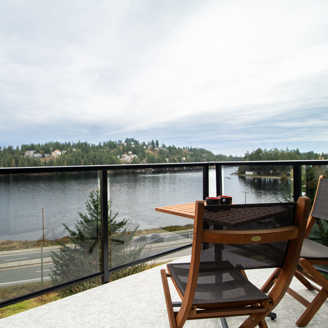 YOUR GUIDE TO VANCOUVER ISLAND SPRING CLEANING (32)