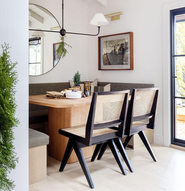 breakfast nook seating